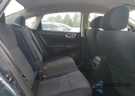 2014 Nissan Sentra S z USA, uszkodzony, nr VIN 3N1AB7AP4EY213990